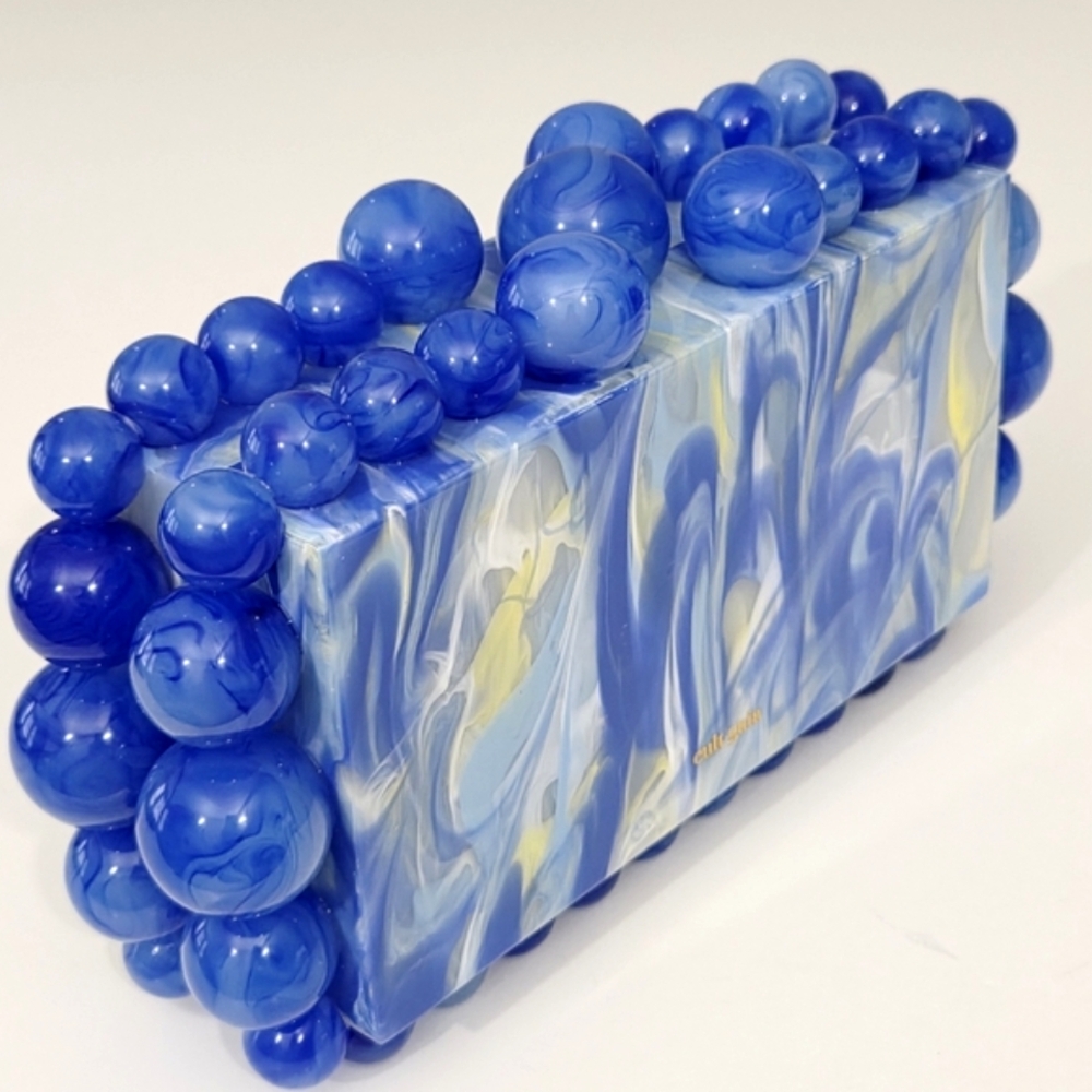 CULT GAIA EOS CLUTCH BAG IN GLACIER BLUE TRANSLUCENT MARBLED ACRYLIC - Picture 4 of 8